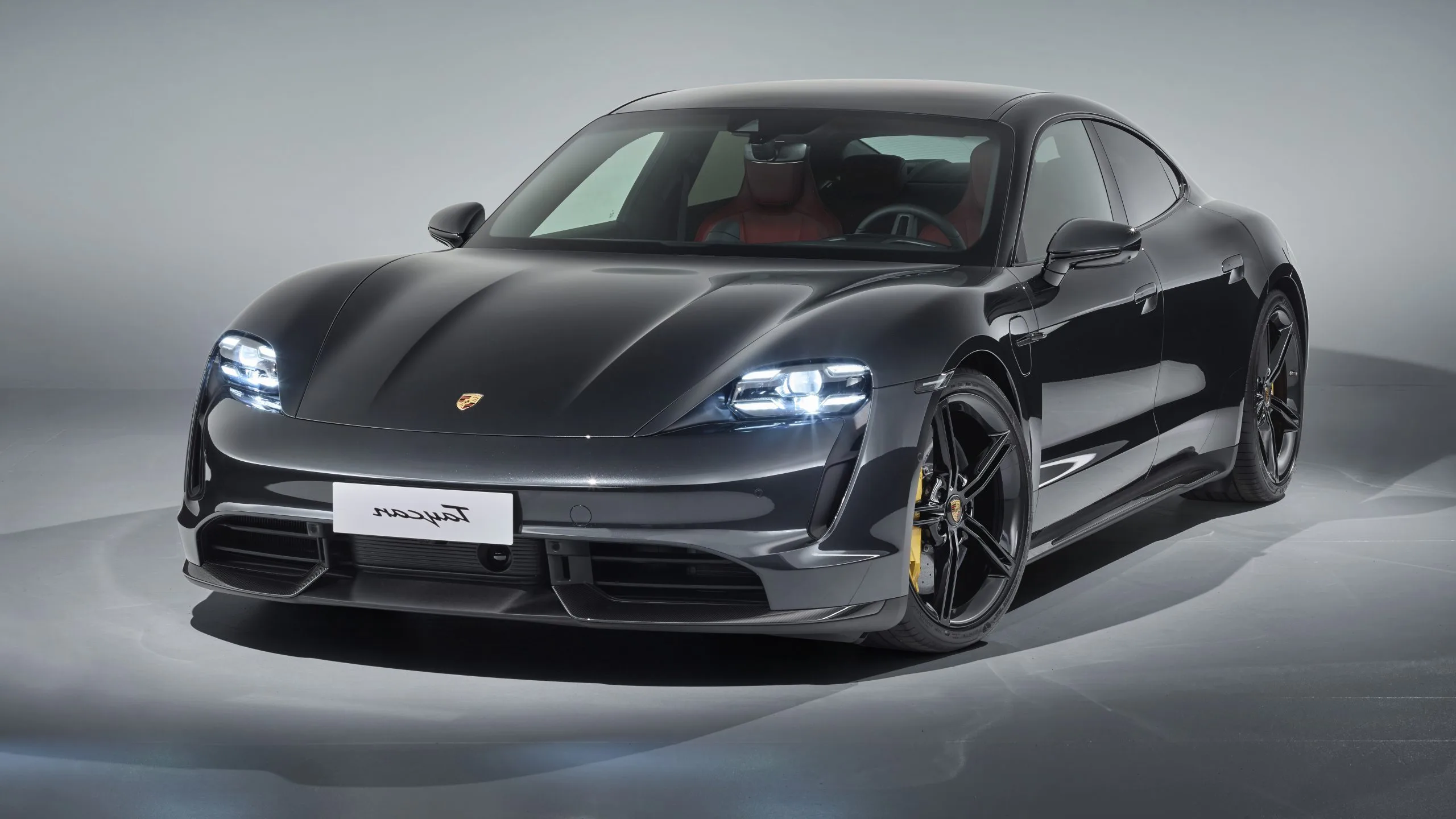 Porsche Tycan turbo s